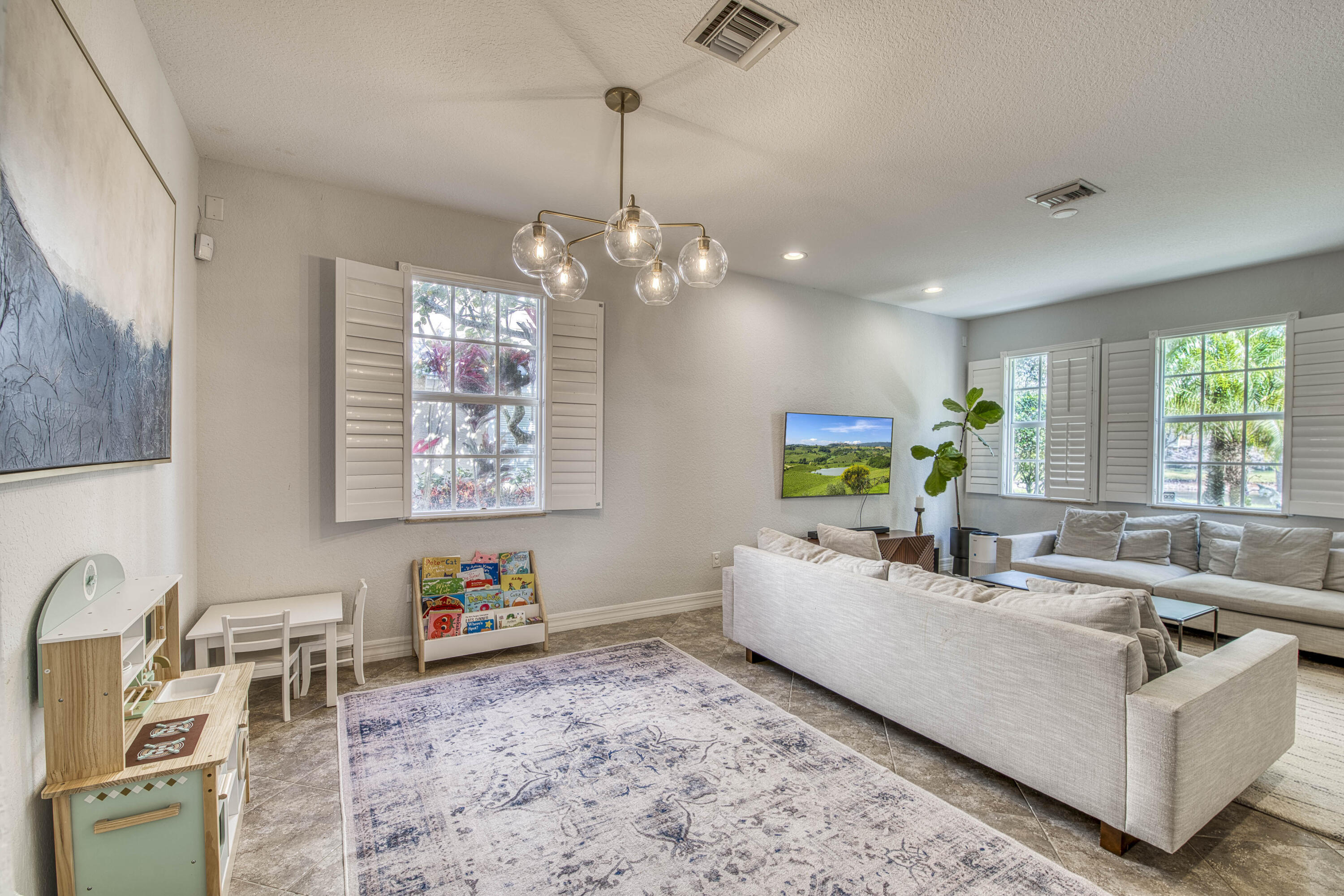 120 West Thatch Palm Circle Jupiter, FL 33458 - Photo 11 of 41 _IMG2635_HDR