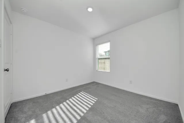 $2,050 | 1031 Garnet Rain Drive, Beasley, TX 77417