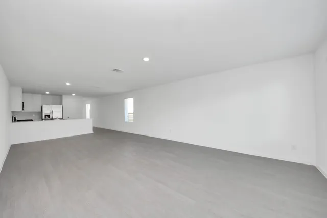 $2,050 | 1031 Garnet Rain Drive, Beasley, TX 77417