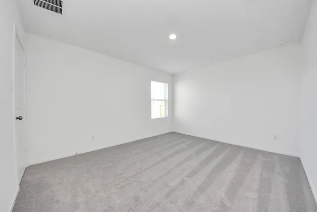 $2,050 | 1031 Garnet Rain Drive, Beasley, TX 77417