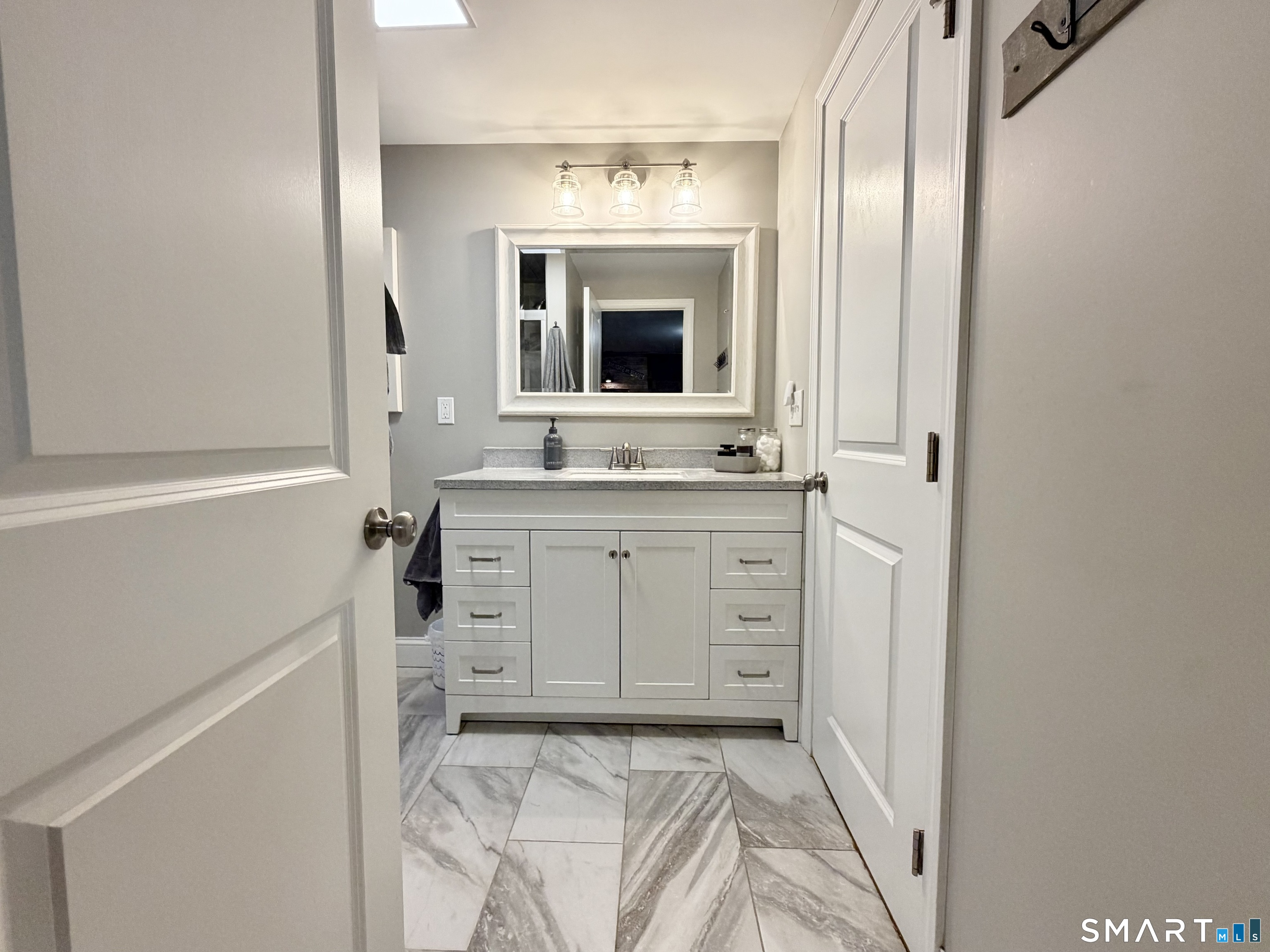 269 Academy Road Cheshire, CT 06410 - Photo 29 of 39