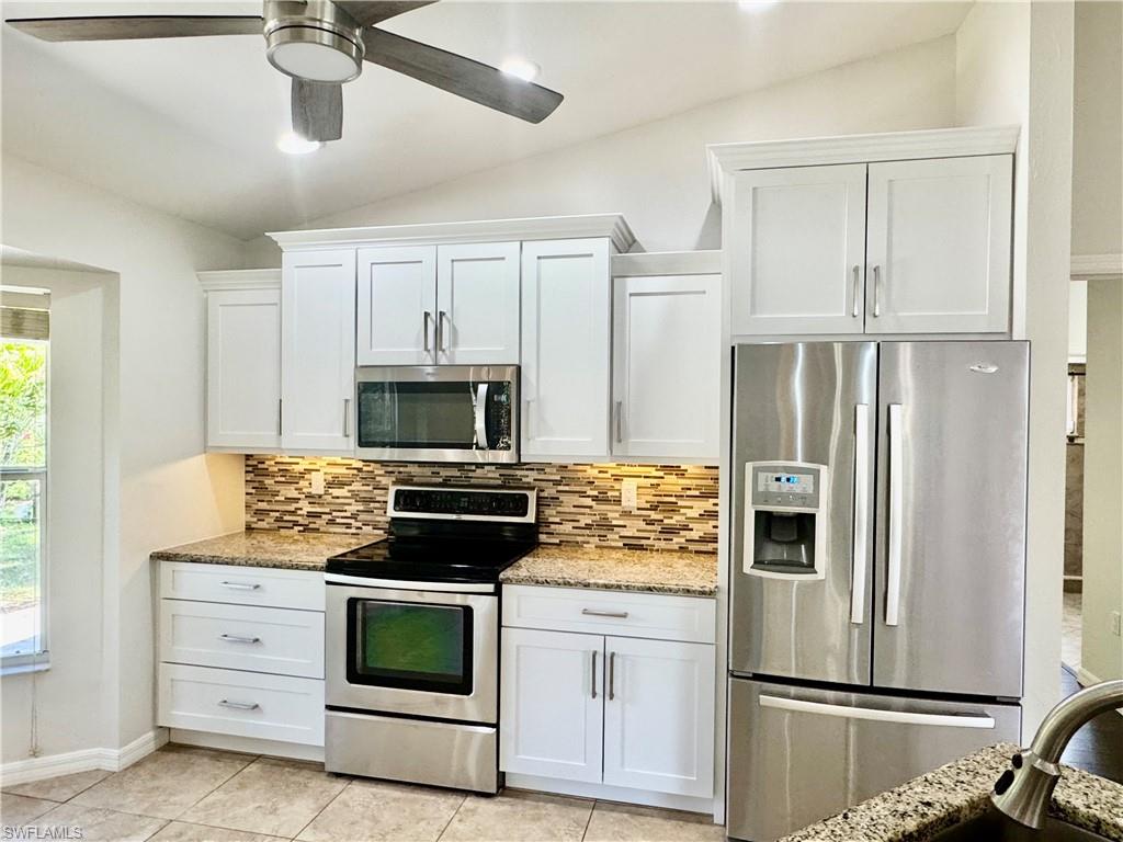 8137 Pelican Road Fort Myers, FL 33967 - Photo 9 of 21