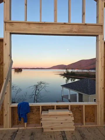 $4,999,000 | 25 Lakeport Circle, Penhook, VA 24137