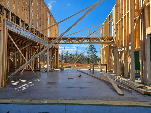 $4,999,000 | 25 Lakeport Circle, Penhook, VA 24137