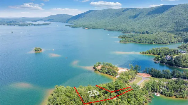$4,999,000 | 25 Lakeport Circle, Penhook, VA 24137