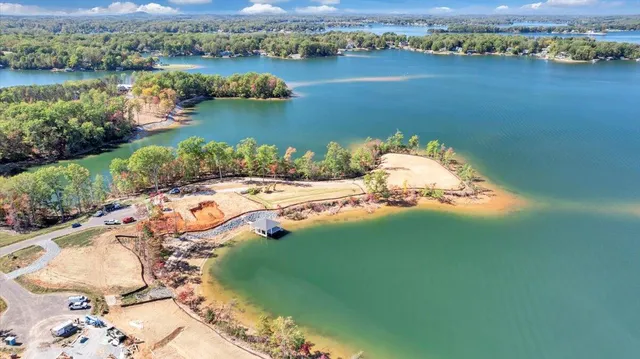 $4,999,000 | 25 Lakeport Circle, Penhook, VA 24137