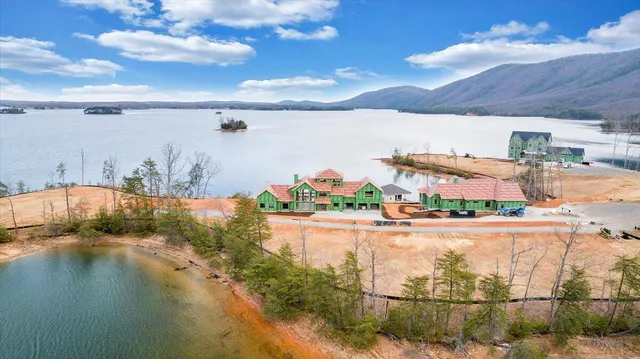 $4,999,000 | 25 Lakeport Circle, Penhook, VA 24137