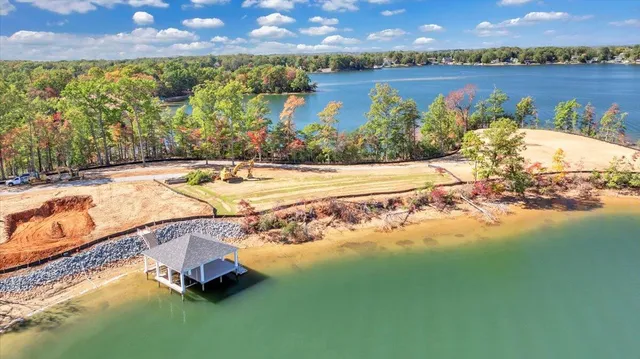 $4,999,000 | 25 Lakeport Circle, Penhook, VA 24137