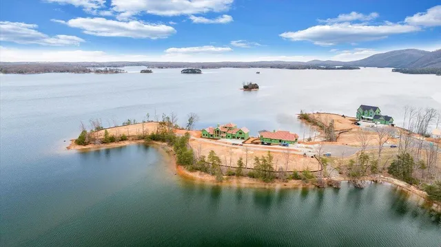 $4,999,000 | 25 Lakeport Circle, Penhook, VA 24137