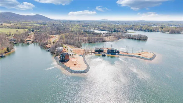 $4,999,000 | 118 Lakeport Circle, Penhook, VA 24137