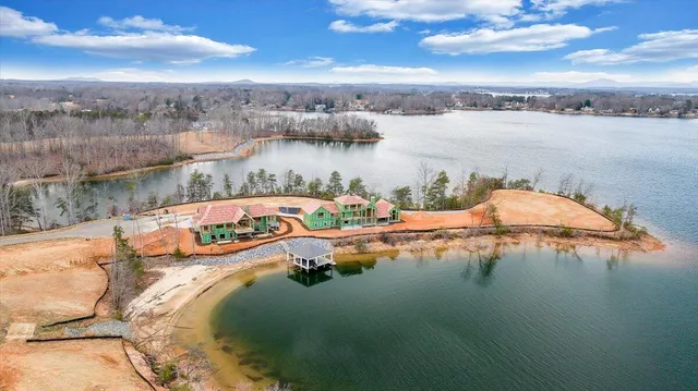 $4,999,000 | 25 Lakeport Circle, Penhook, VA 24137
