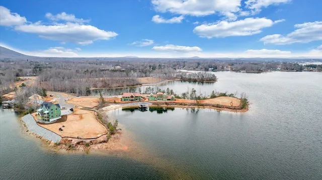 $4,999,000 | 25 Lakeport Circle, Penhook, VA 24137