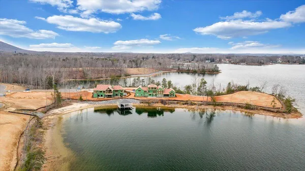 $4,999,000 | 118 Lakeport Circle, Penhook, VA 24137