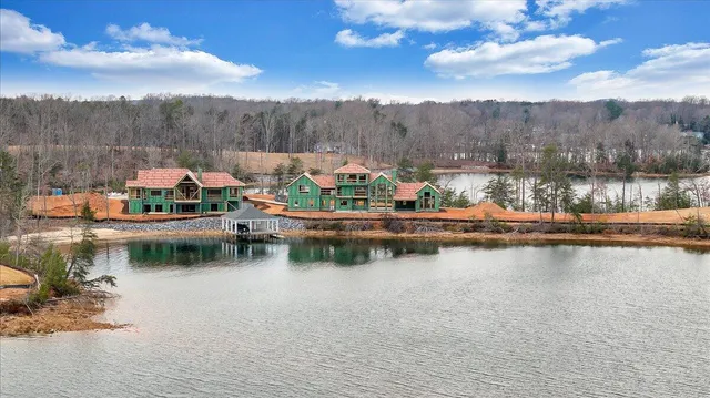 $4,999,000 | 25 Lakeport Circle, Penhook, VA 24137