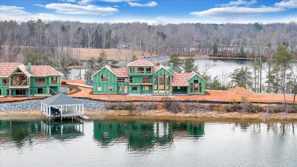$4,999,000 | 118 Lakeport Circle, Penhook, VA 24137