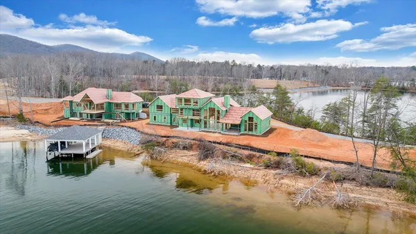 $4,999,000 | 118 Lakeport Circle, Penhook, VA 24137