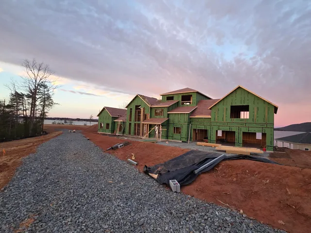 $4,999,000 | 25 Lakeport Circle, Penhook, VA 24137