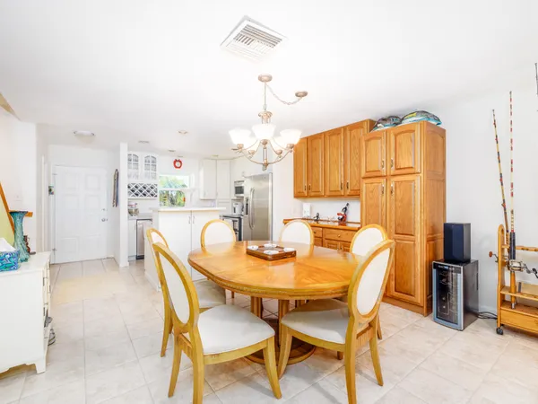 $729,000 | 307 Sombrero Boulevard, Unit 2, Marathon, FL 33050