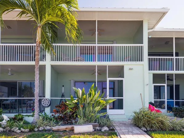 $729,000 | 307 Sombrero Boulevard, Unit 2, Marathon, FL 33050