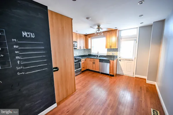$2,550 | 3809 Foster Avenue, Baltimore, MD 21224