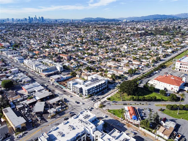 $1,249,900 | 947 South Sunol Drive, Los Angeles, CA 90023