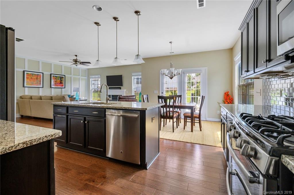 706 Falcon Ridge Fort Mill, SC 29708 - Photo 13 of 37