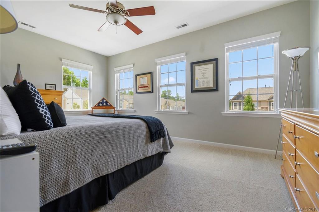 706 Falcon Ridge Fort Mill, SC 29708 - Photo 26 of 37