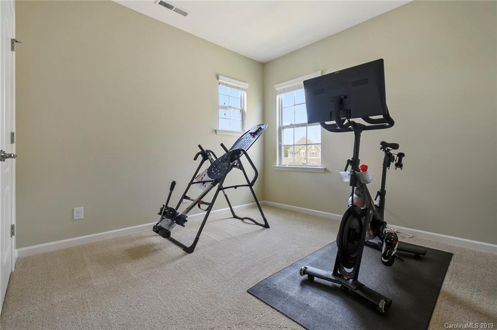 706 Falcon Ridge Fort Mill, SC 29708 - Photo 28 of 37
