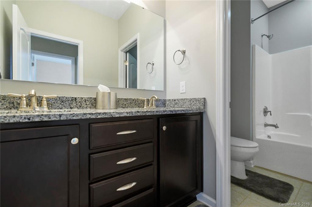 706 Falcon Ridge Fort Mill, SC 29708 - Photo 29 of 37