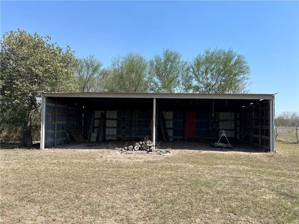 $620,000 | 1206 Alcalde De La Bahia, Goliad, TX 77963