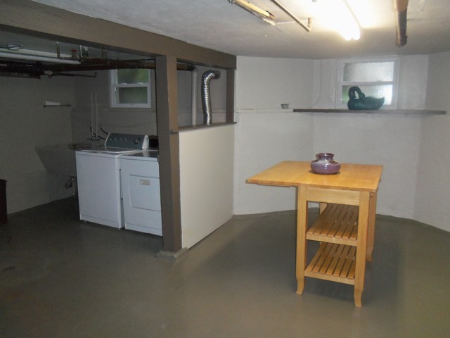 460 Selborne Road Riverside, IL 60546 - Photo 17 of 25 a room with storage and utility