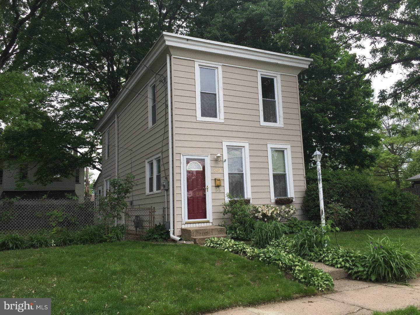 209 Walnut Street Delanco, NJ 08075 - Photo 2 of 23