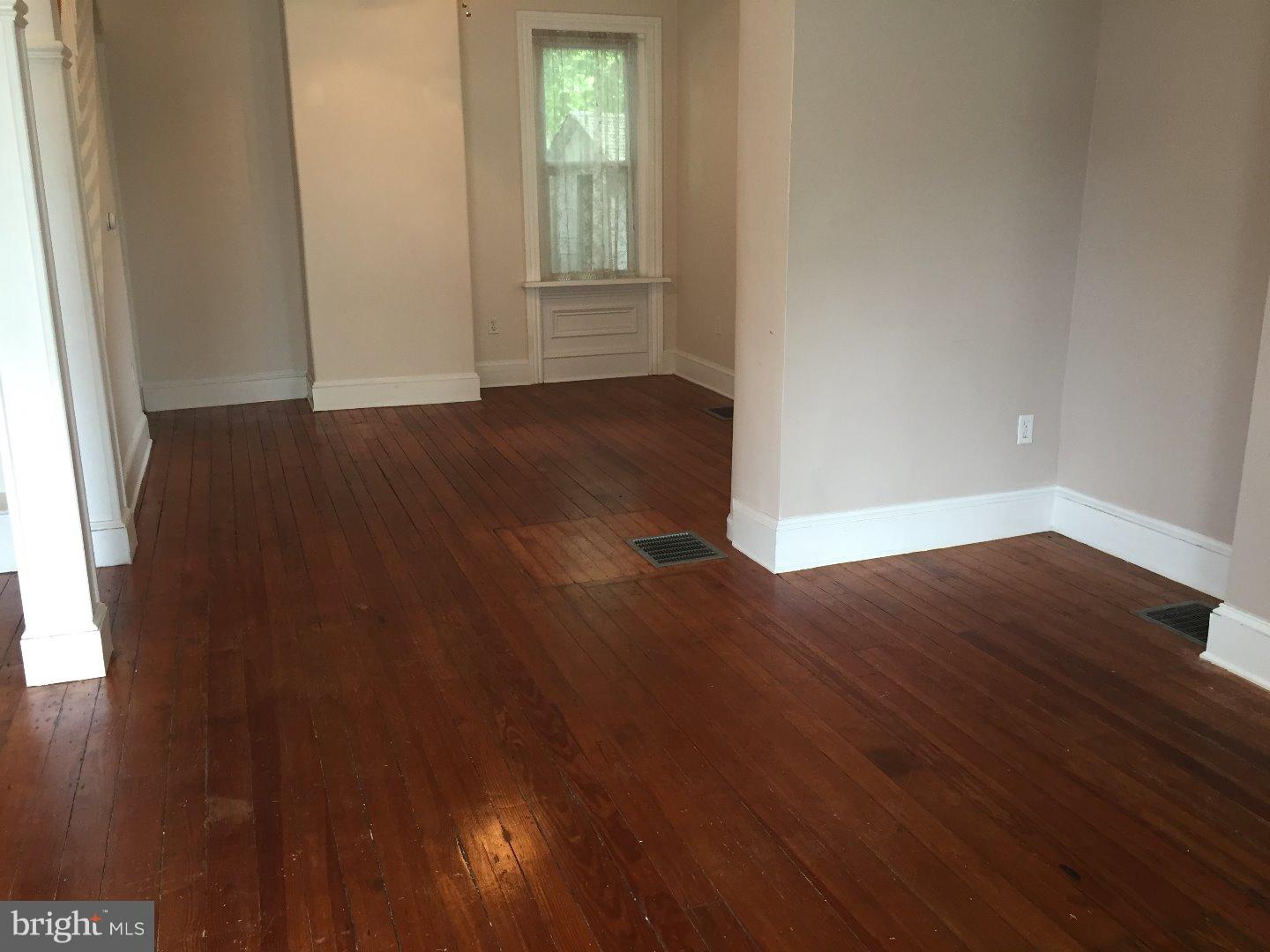 209 Walnut Street Delanco, NJ 08075 - Photo 4 of 23