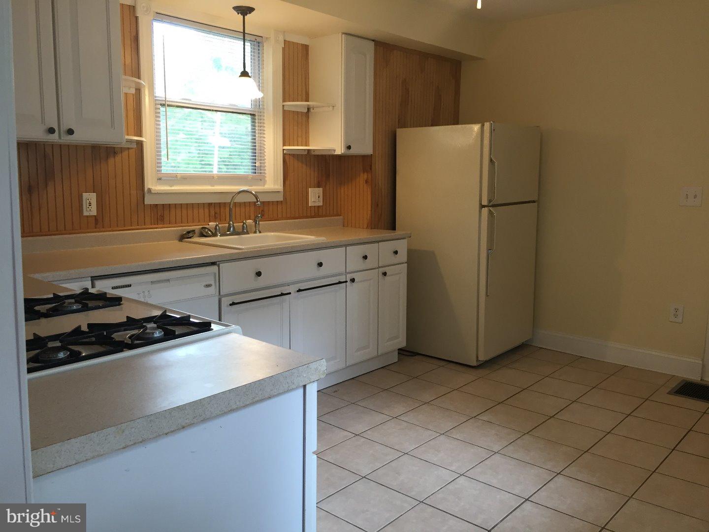 209 Walnut Street Delanco, NJ 08075 - Photo 10 of 23