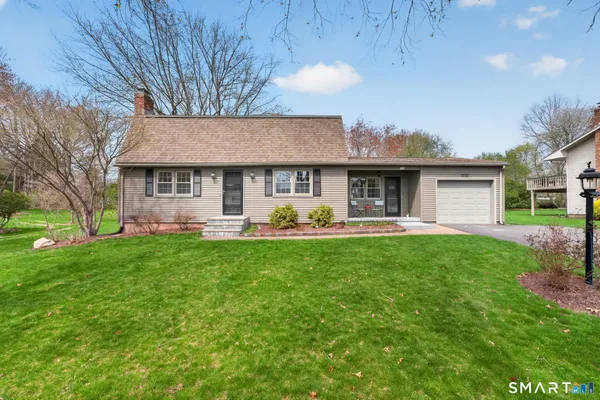 $499,500 | 155 Trinity Avenue, Glastonbury, CT 06033