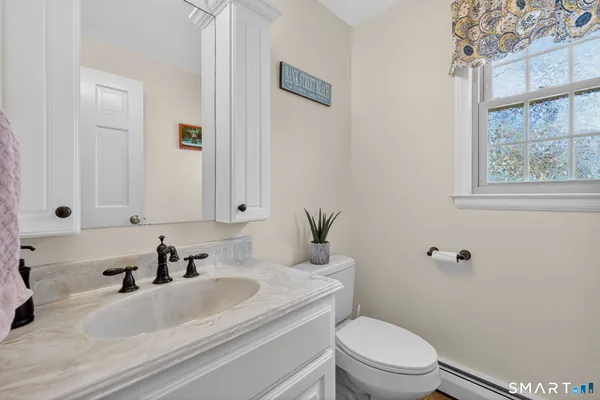 $499,500 | 155 Trinity Avenue, Glastonbury, CT 06033