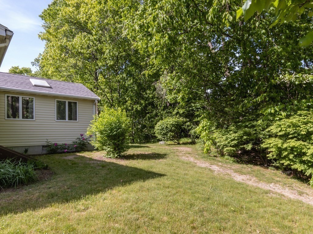 15 Harrow Road Norwood, MA 02062 - Photo 32 of 35 Gallery Image 32