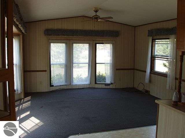 11449 Riley Road Interlochen, MI 49643 - Photo 5 of 13 1691411-4.JPG