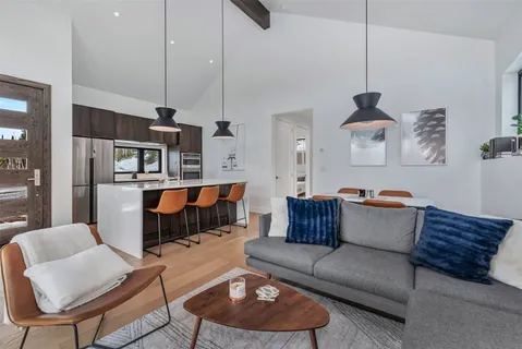 $1,250,000 | 24700 Lone Tooth Trail, Oak Creek, CO 80467