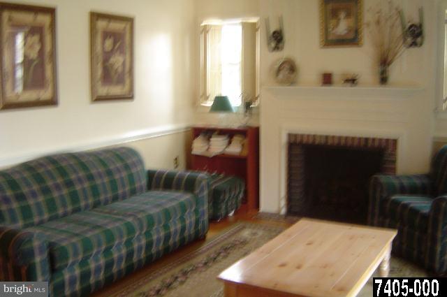 357 Edgehill Road York, PA 17403 - Photo 4 of 7