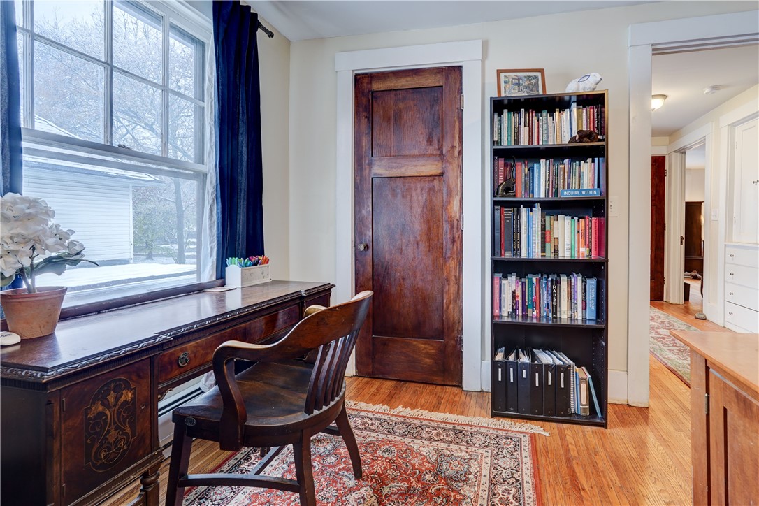 339 Seneca Parkway Rochester, NY 14613 - Photo 22 of 49