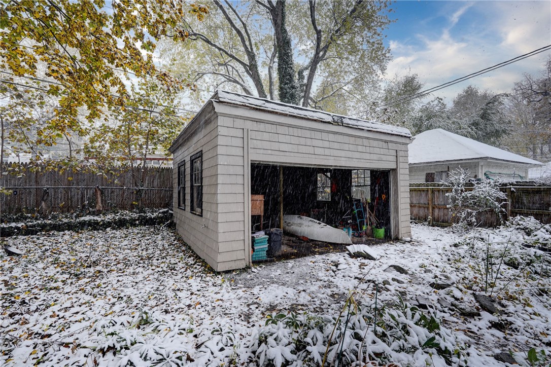 339 Seneca Parkway Rochester, NY 14613 - Photo 42 of 49