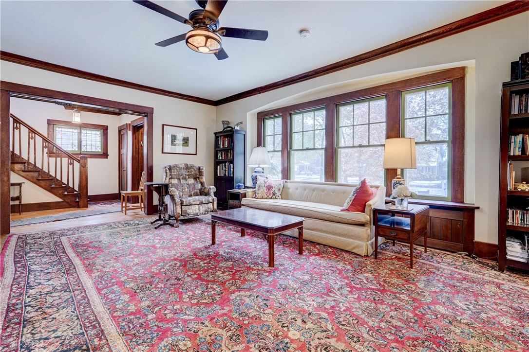 339 Seneca Parkway Rochester, NY 14613 - Photo 6 of 49