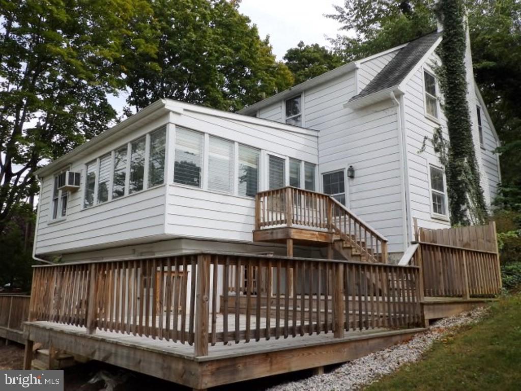 337 Rathton Road York, PA 17403 - Photo 4 of 24 Gallery Image 4