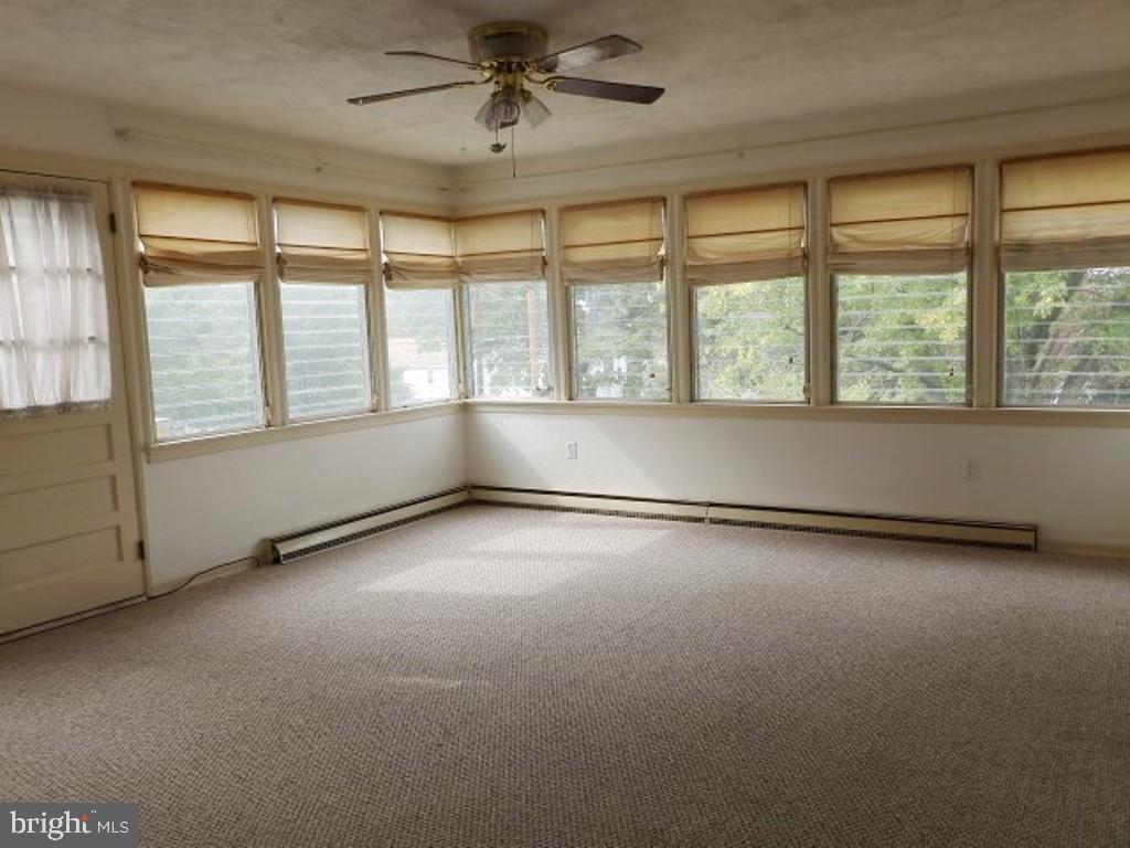 337 Rathton Road York, PA 17403 - Photo 9 of 24 Gallery Image 9