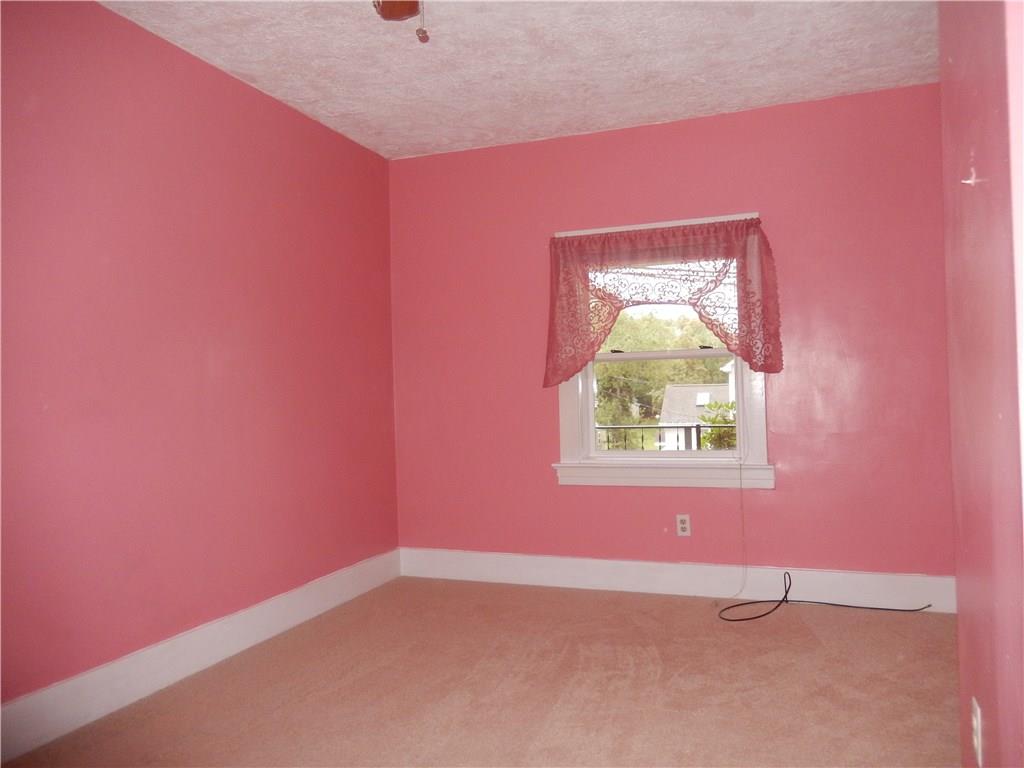 2350 Rochester Road Franklin Park, PA 15237 - Photo 11 of 25 Gallery Image 11