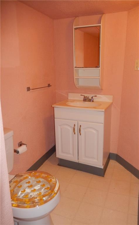 2350 Rochester Road Franklin Park, PA 15237 - Photo 18 of 25 Gallery Image 18
