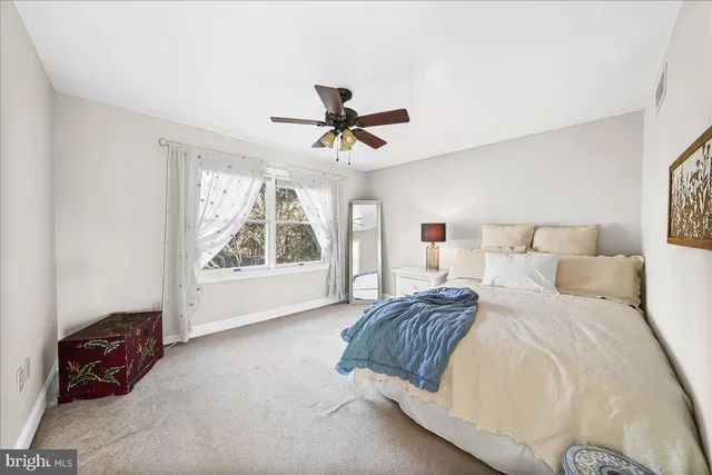 $675,000 | 211 Cullen Way, Newark, DE 19711