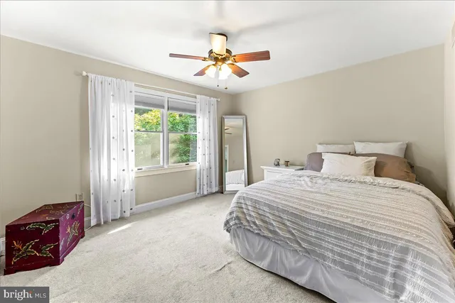 $675,000 | 211 Cullen Way, Newark, DE 19711