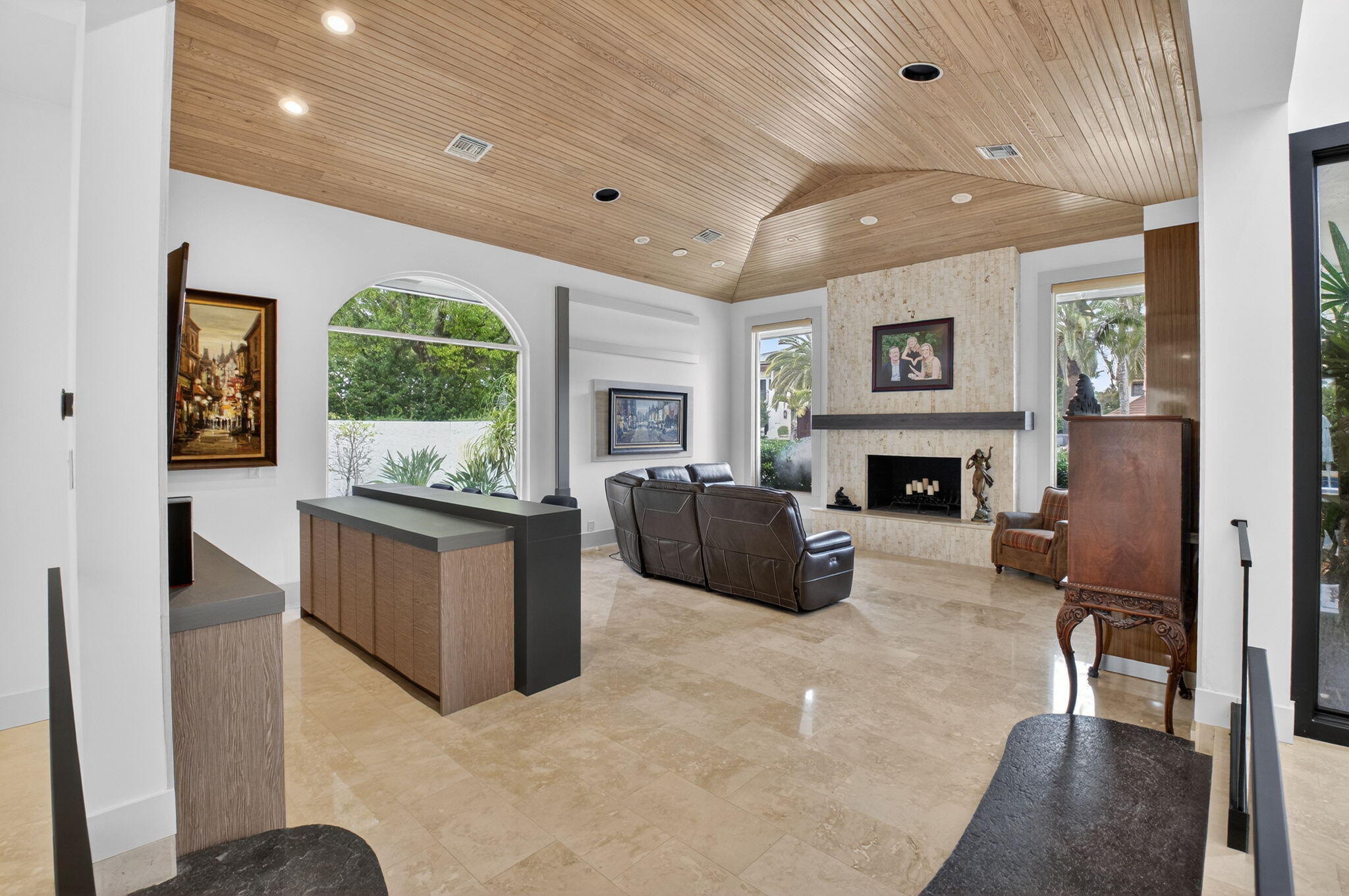 19787 Oakbrook Circle Boca Raton, FL 33434 - Photo 9 of 84 9-web-or-mls-DSC_9191